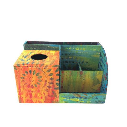 Grand Organizer with Tissue Box and Compartments