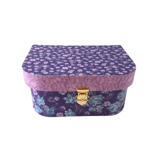 Charming Floral Suitcase with Removable Tray & Lid Pocket